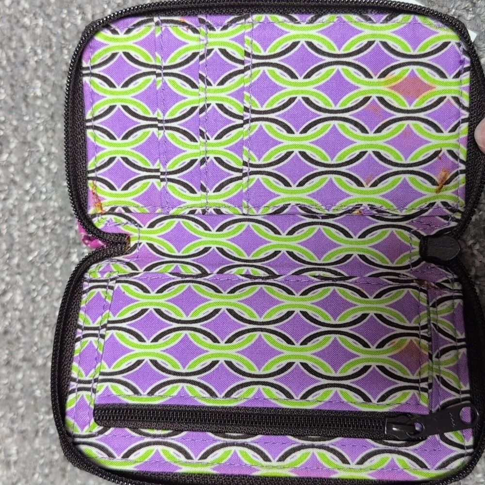 Vera Bradley All In One Wristlet In Purple Punch NWT - Picture 3 of 4